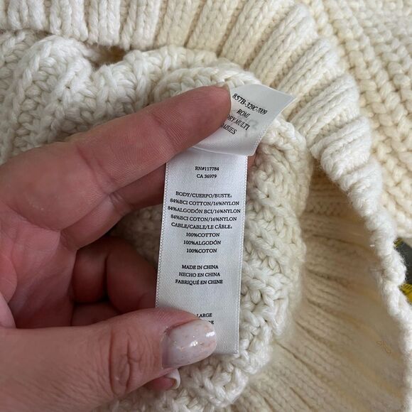 Rails Romy Sweater
Ivory Multi Daisies NWT Size XL - Picture 7 of 10